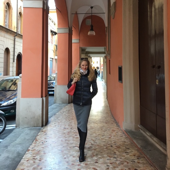 Meet your Posher, Jessica - Picture 8 of 10